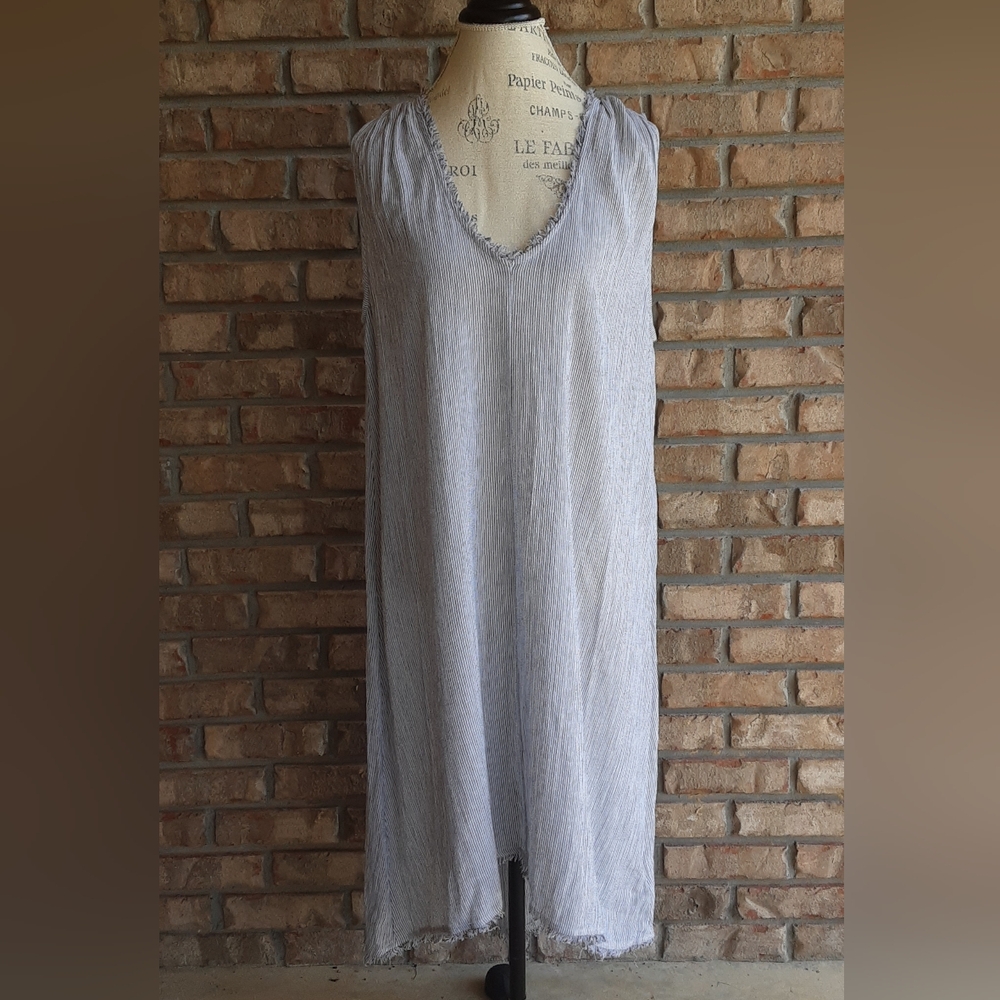 Madewell Beach NWT Striped V-neck Sleeveless Dress.